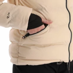 Brunotti, Mirai Chaqueta De Esquí Mujeres Canvas Beige 23 Brunotti, Mirai Chaqueta De Esquí Mujeres Canvas Beige -PARQUE DE ESQUI brunotti mirai aa jas gevoerd dames canvas beige 22bruno118v1 BI 11